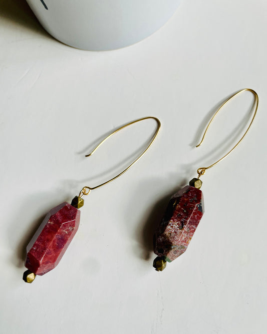 Agate and Brass Dangle Earrings